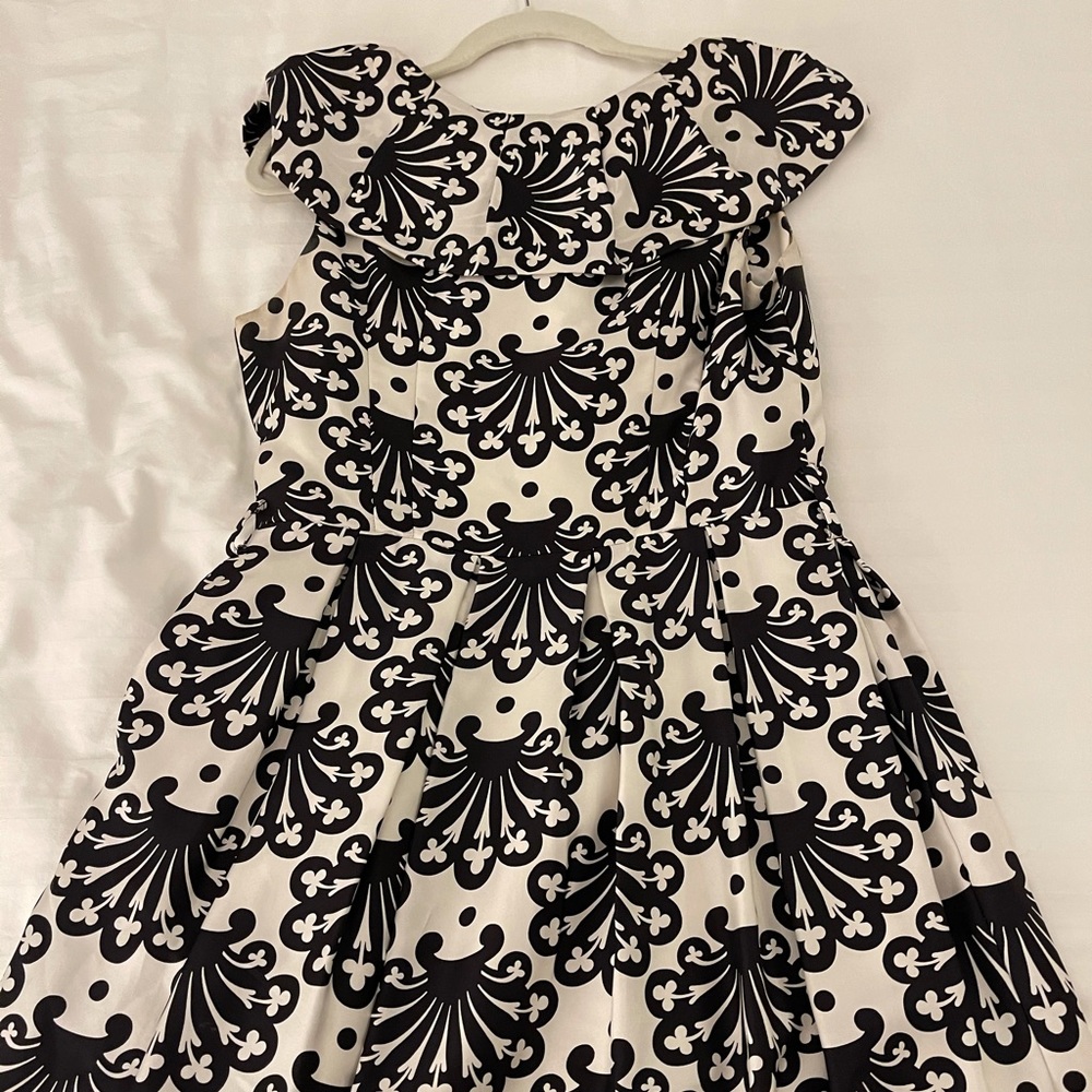 Milly black and white short sleeve dress